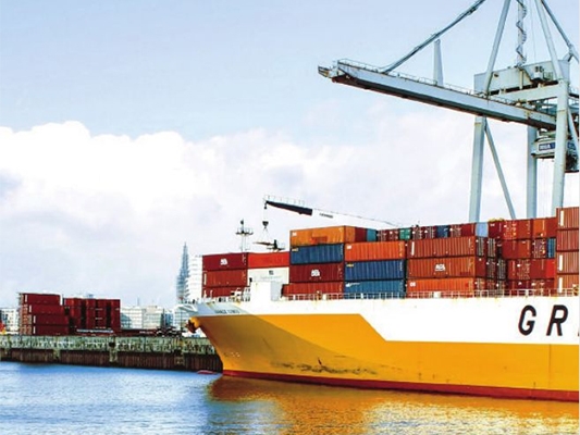 Why do most container floors use bamboo flooring instead of wooden flooring?